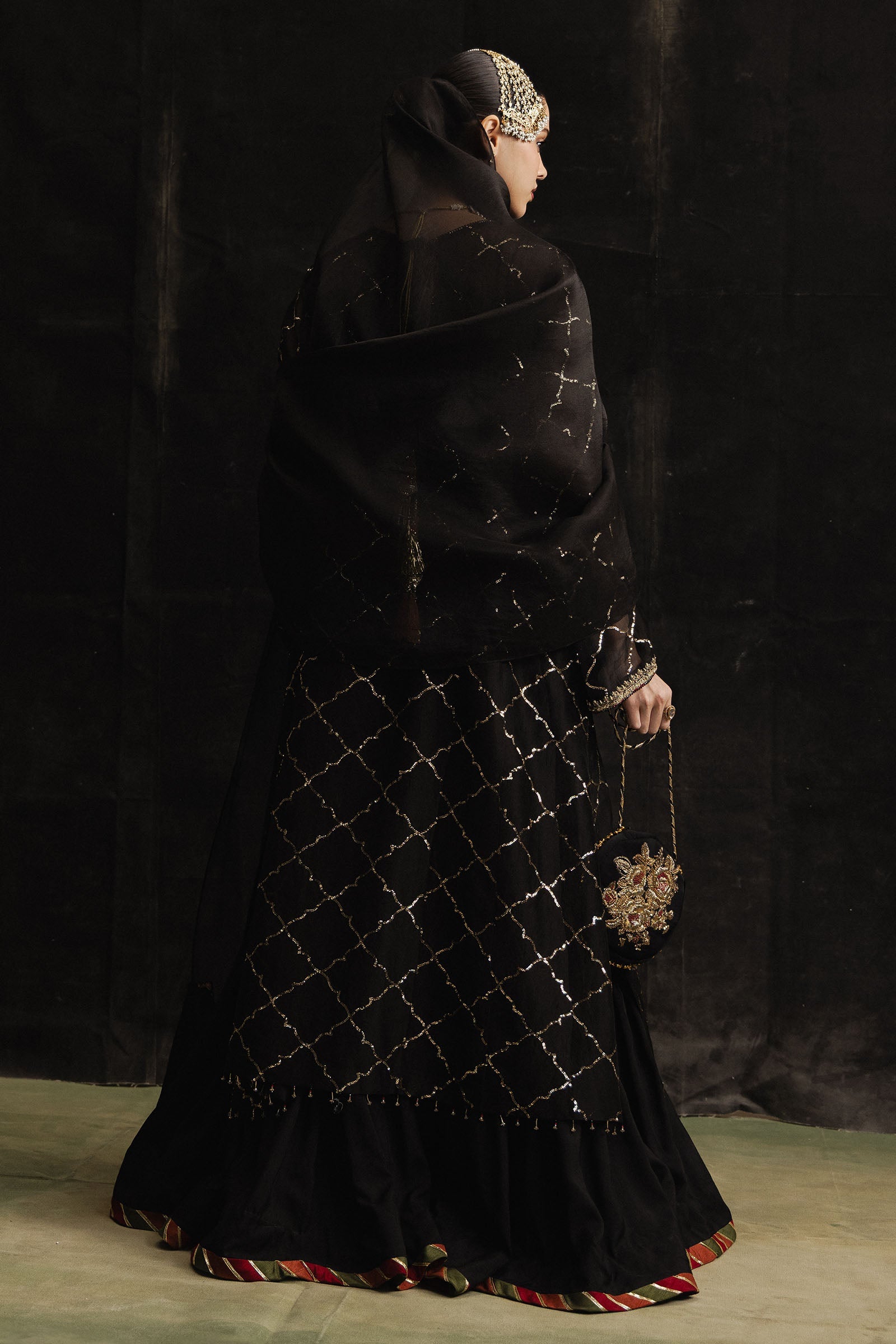 Zara Shahjahan | Studio Portraits | Kubra