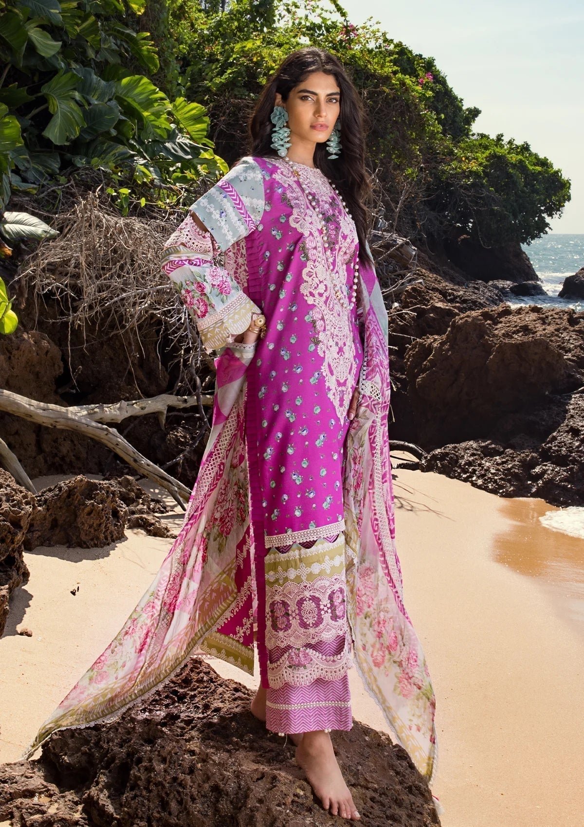ELAF Signature Embroidered Lawn 3Pc Suit ESL-04B ENCHANTMENT