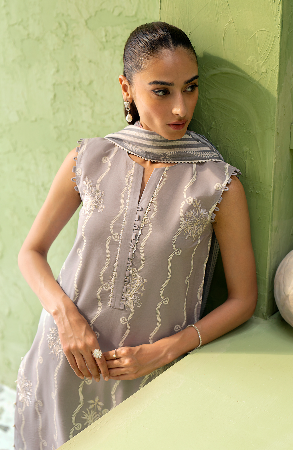 Seran | Artisan Lawn 25 | GRIS - House Of Anaya