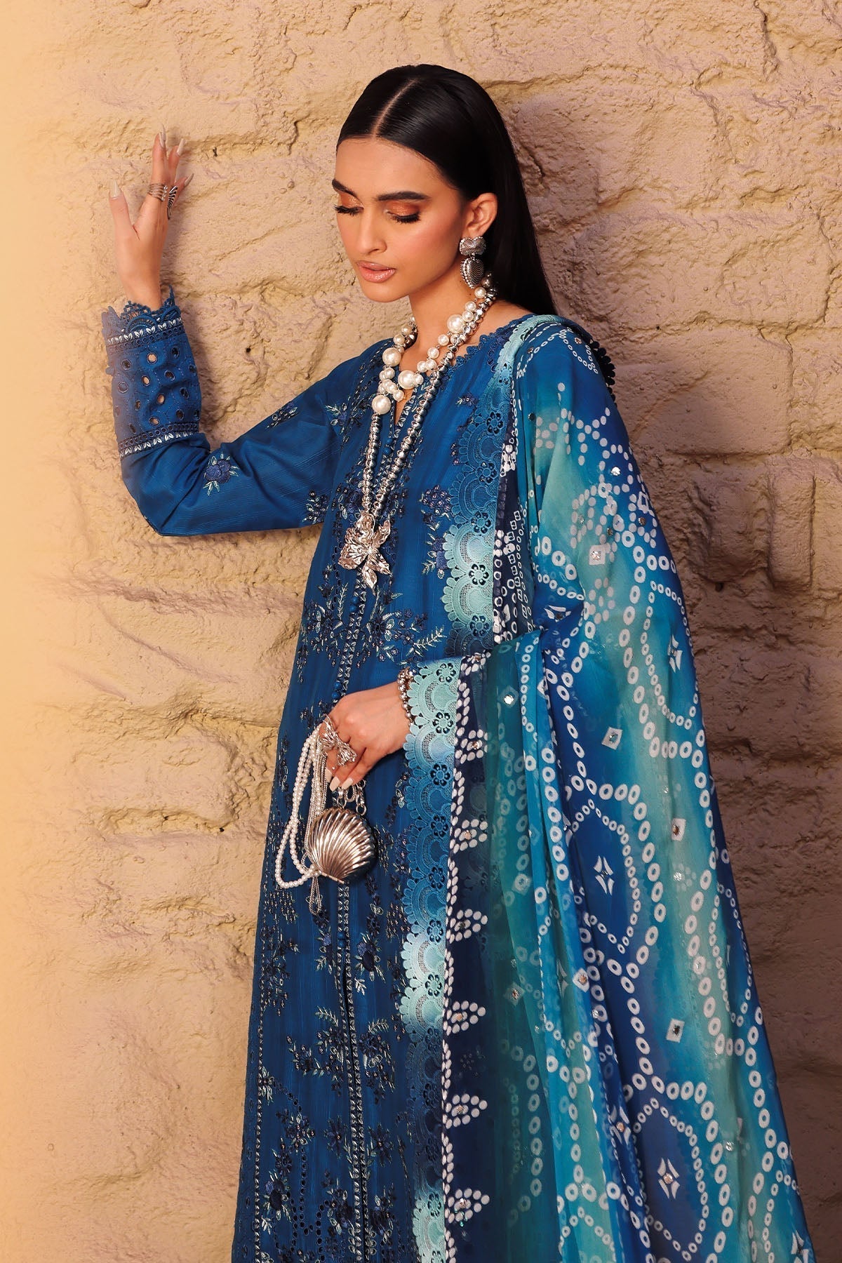 Nureh | Bazaar Lawn | NE-160