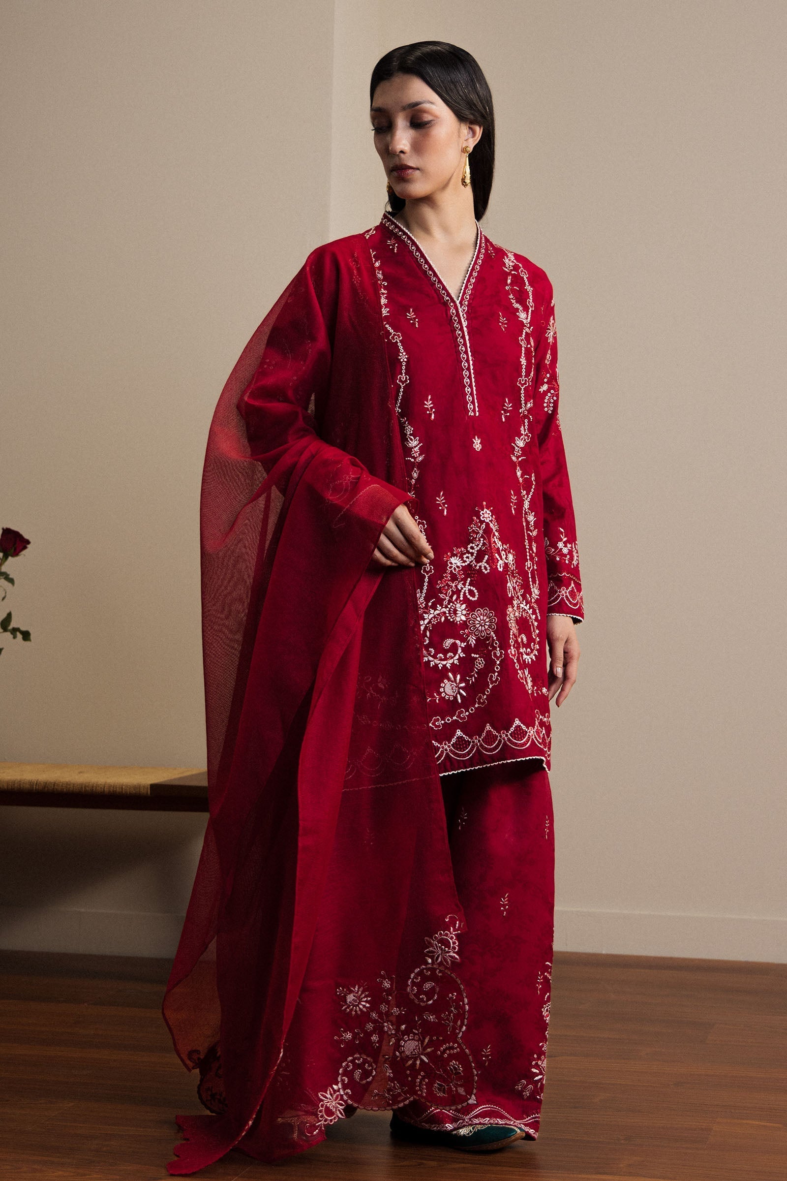 Zara Shahjahan | PRET EID II 2026 | SURKHAAB