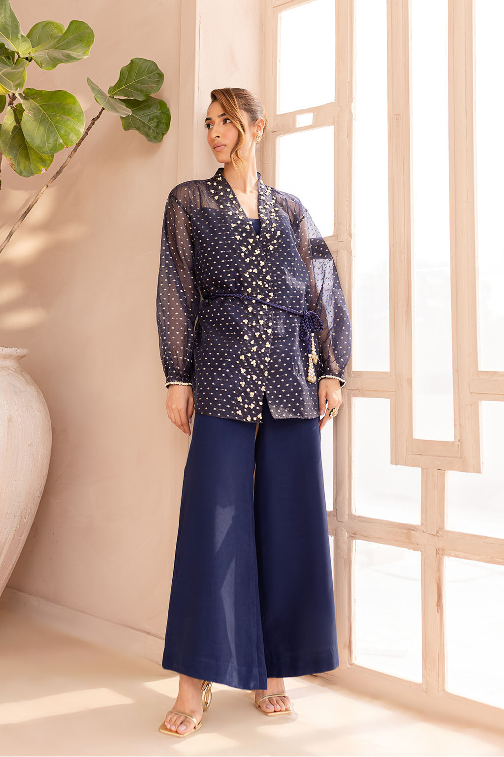 Vanya | Veranda Fromals |  VR-06