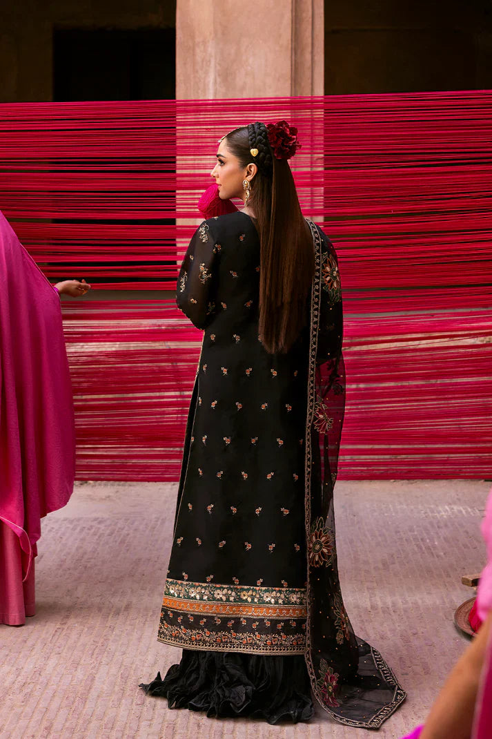 Emaan Adeel | The empress wedding formals | NOCTELLE