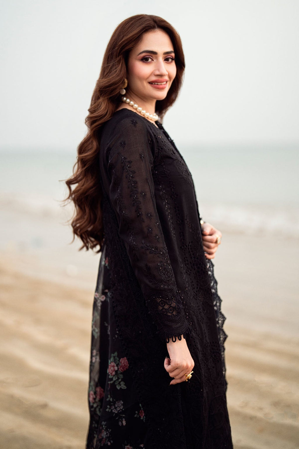 Nureh | Khuwab Luxury Lawn | NE-151