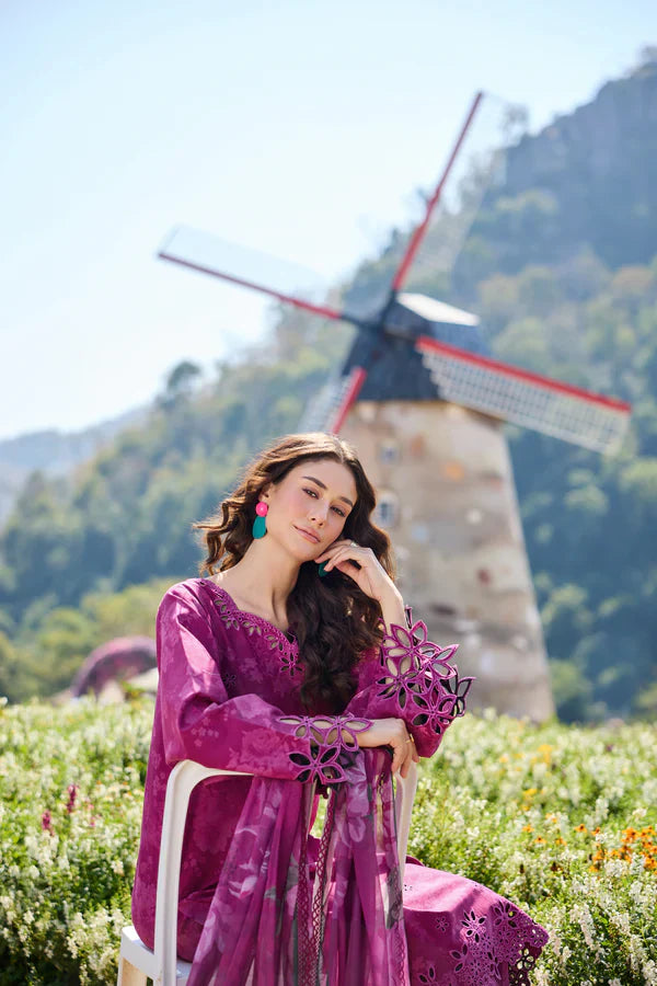 Farasha | Printed Essentials’26 | Meadow Arc