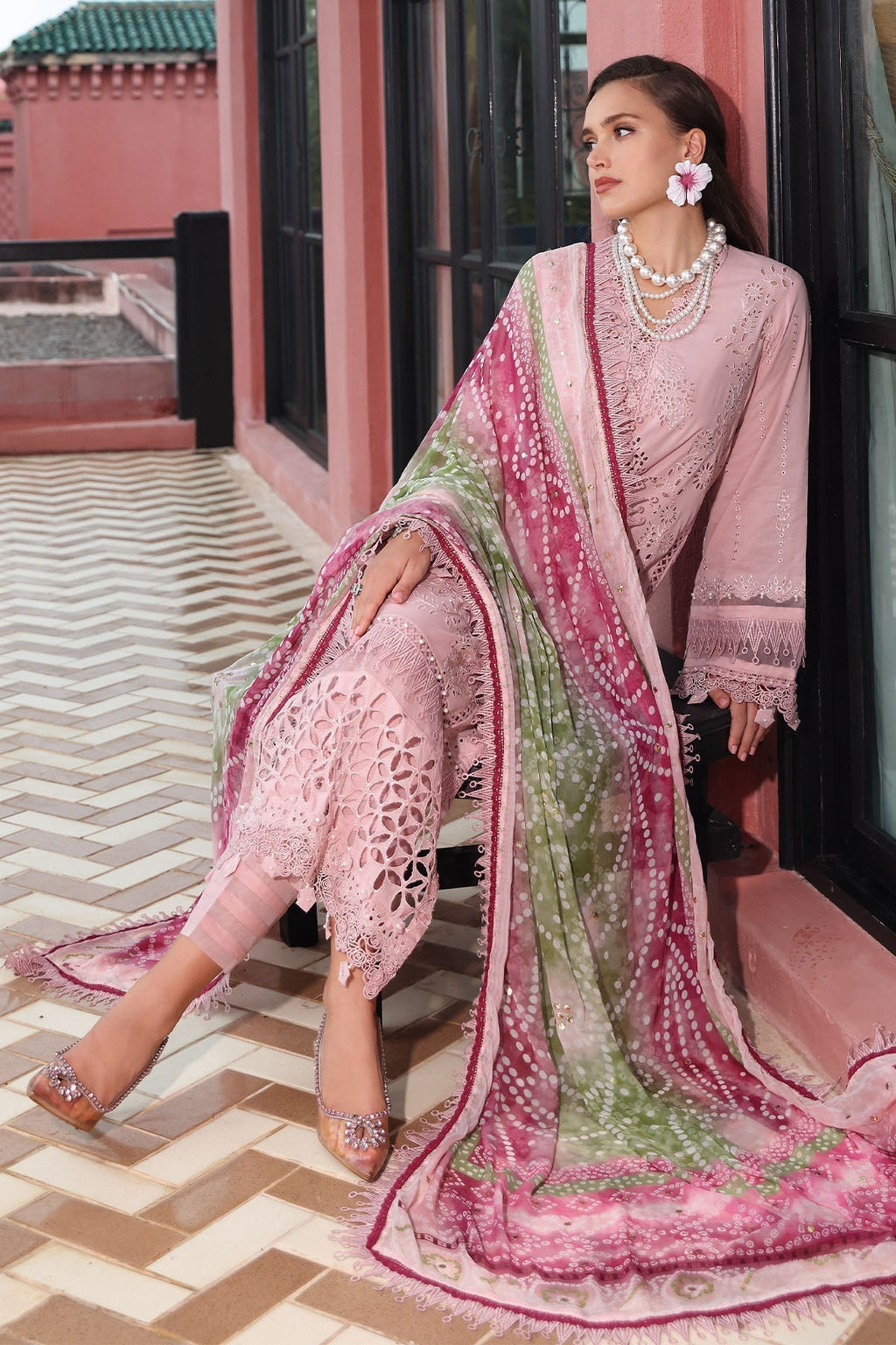 Nureh | Bazaar Lawn 25 | NE-106 - Riwayat-e-Khas