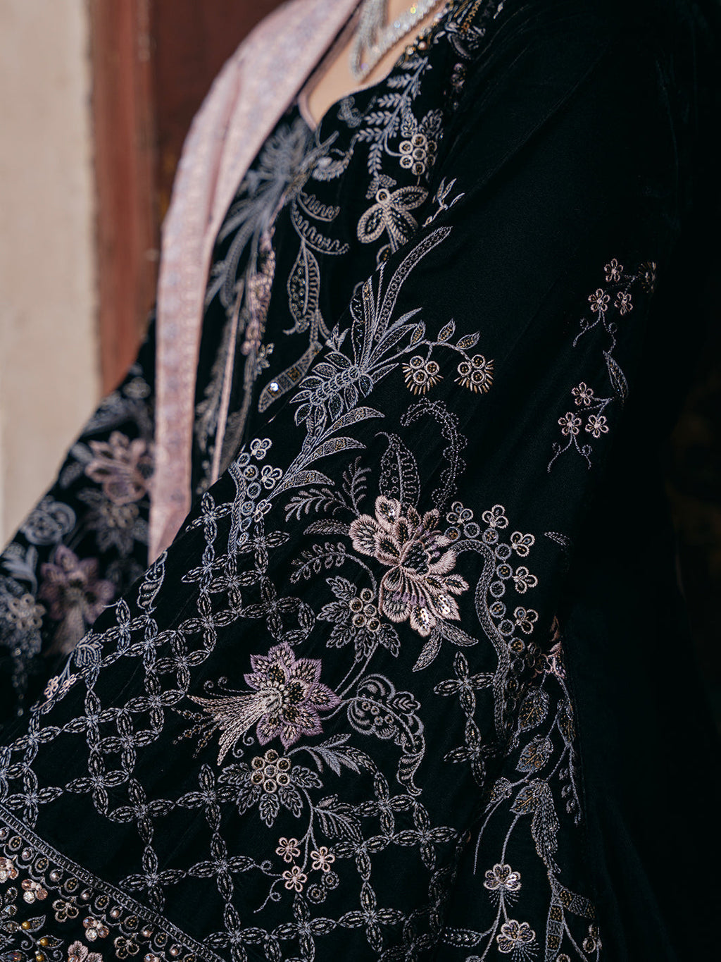 Flossie | Siara Velvet Formals | V-103 - B - House Of Hania