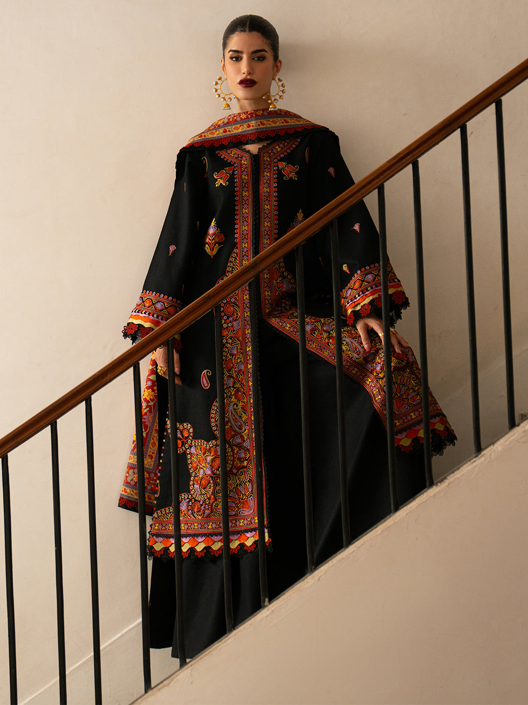 Bin Ilyas | Gulrukh Khaddar 25 | 61-B