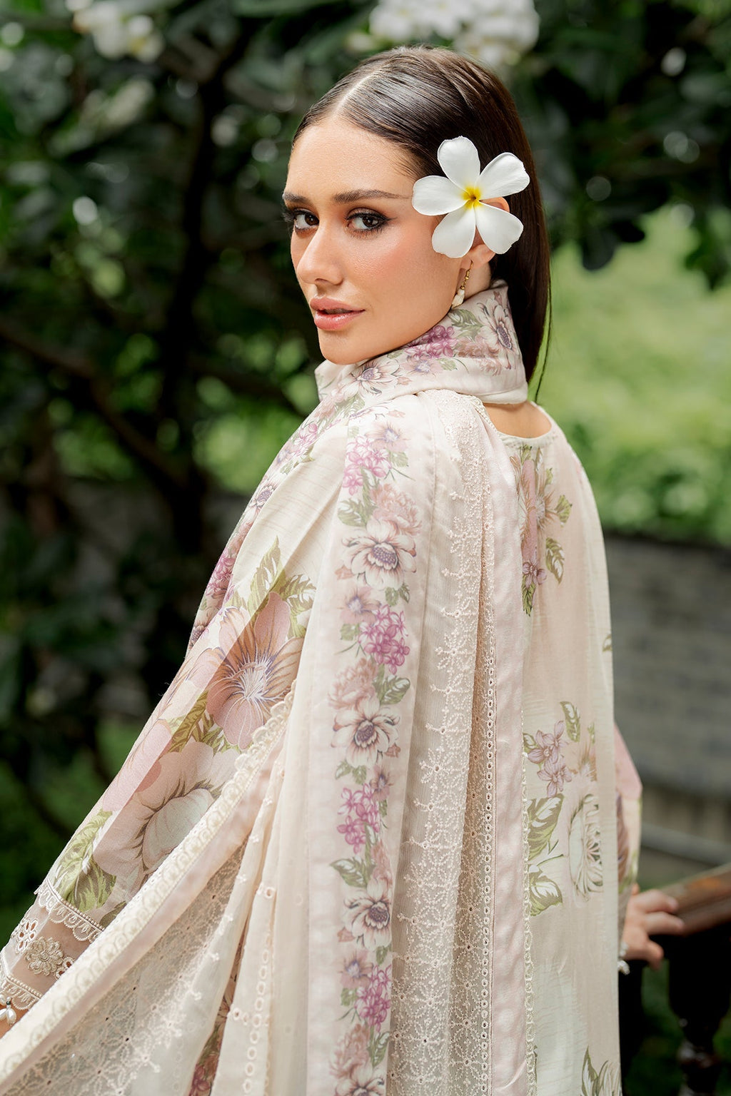 Baroque | Embroidered Lawn | SF-4270
