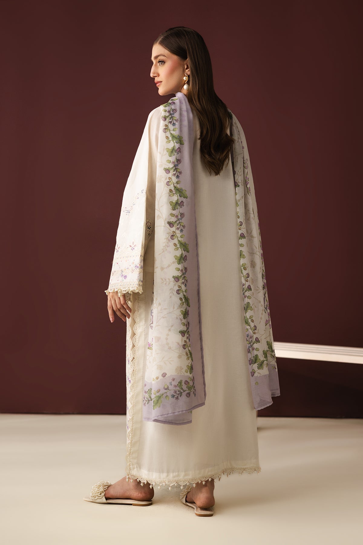 Baroque | Embroidered Lawn | SF-4433