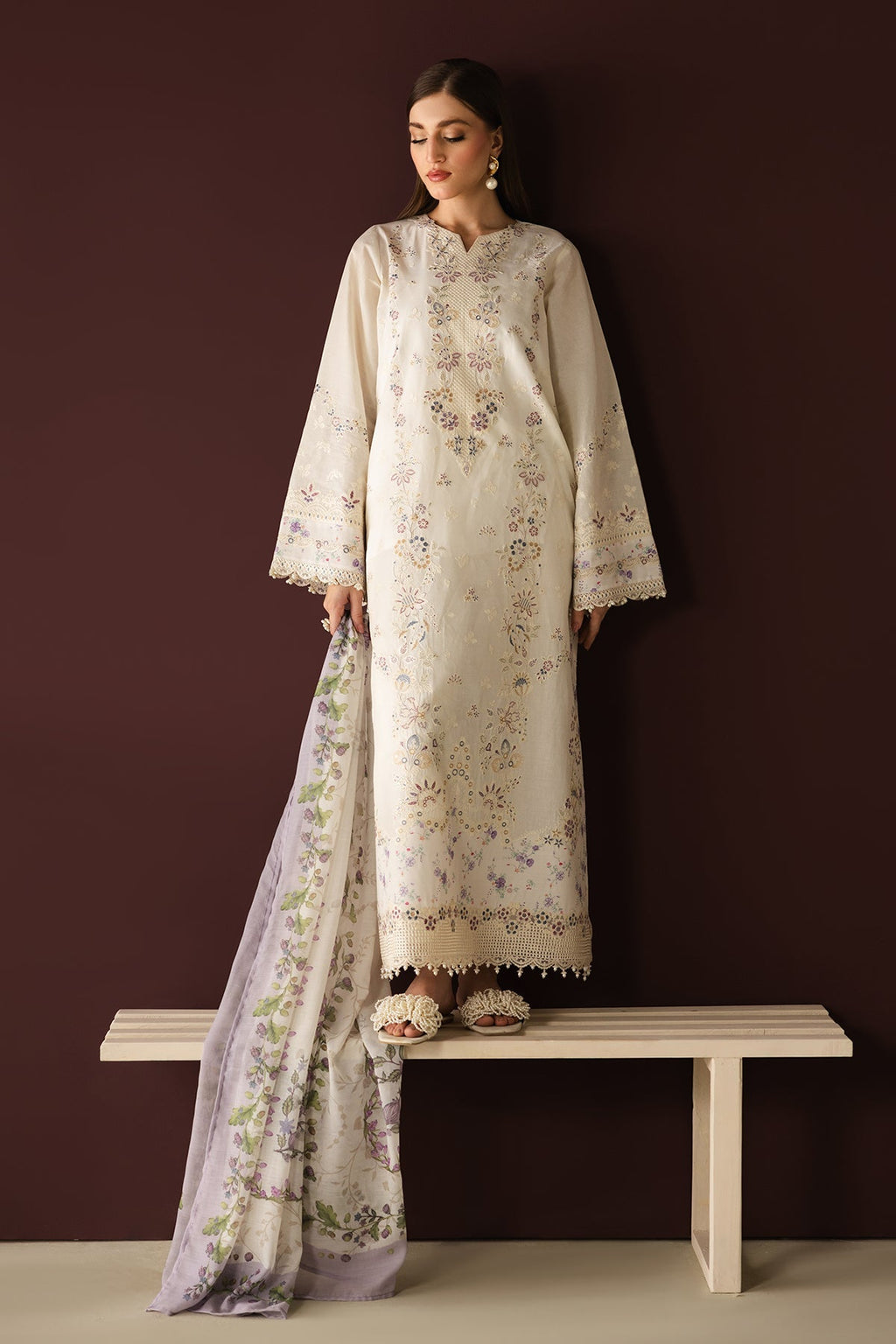 Baroque | Embroidered Lawn | SF-4433
