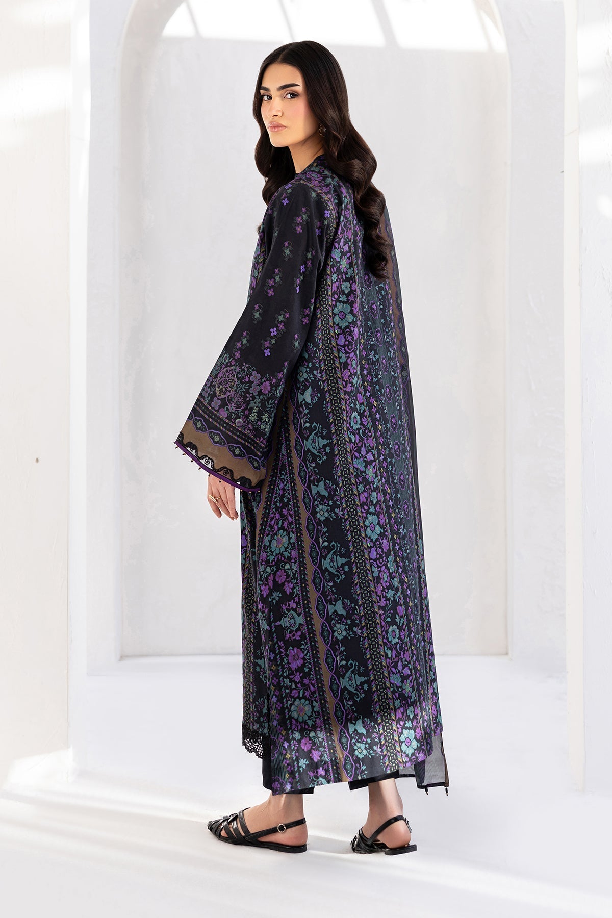 Baroque | Embroidered Lawn | SF-4453