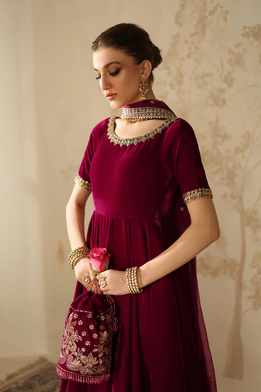 Baroque | EMBROIDERED VELVET | PR-1225