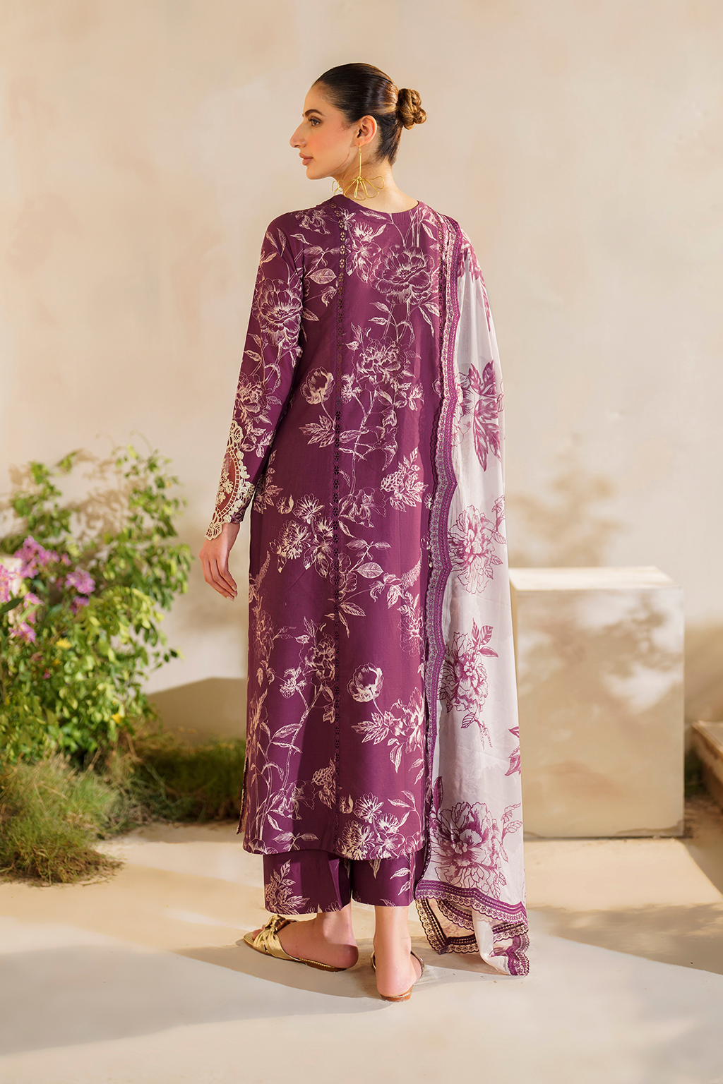 Iznik | Festive lawn 24 | SFL-04 - House Of Anaya