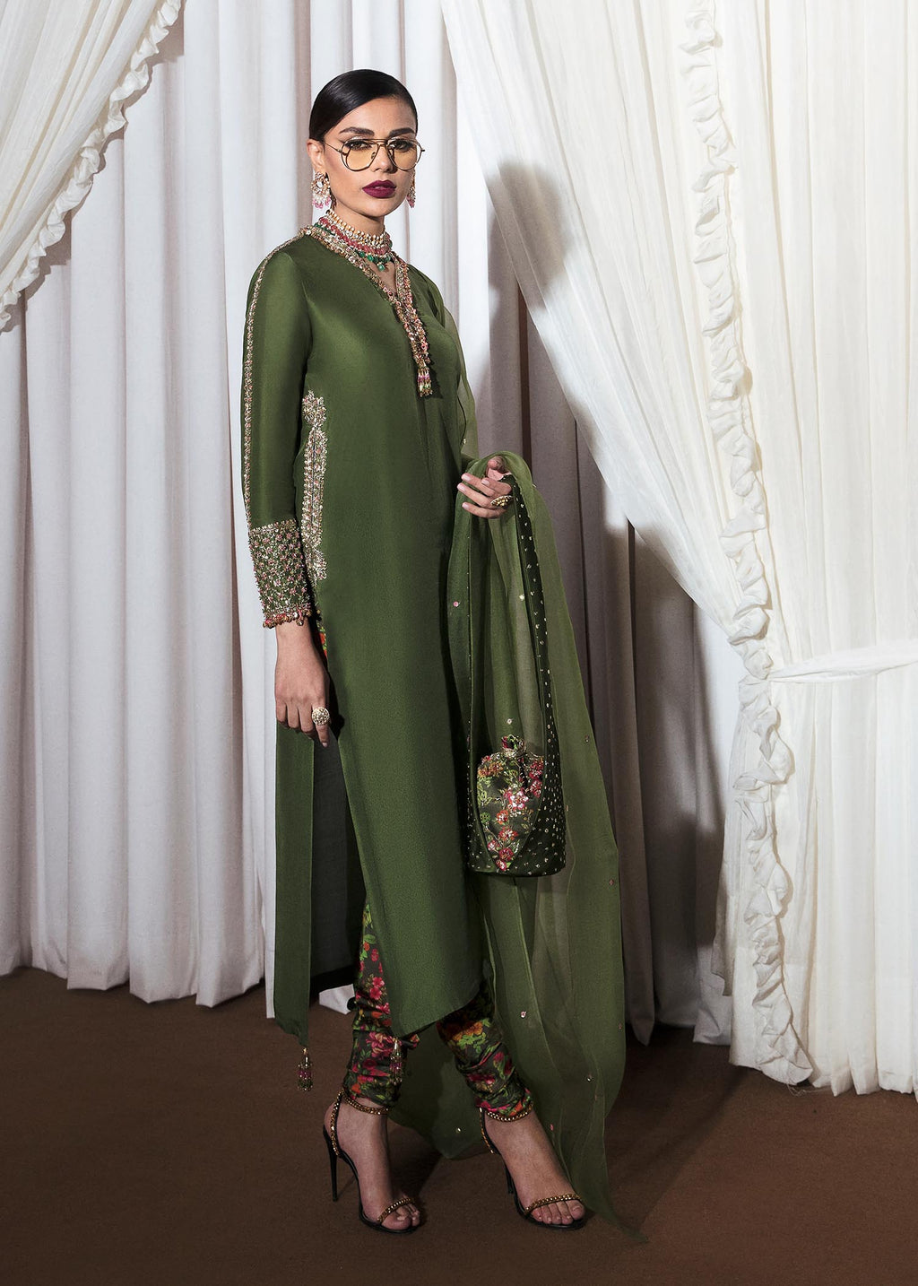Hussain Rehar | Basic Not Basic | Zelen
