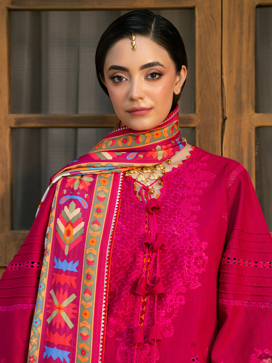 Bin Ilyas | Gulrukh Khaddar 25 | 66-B