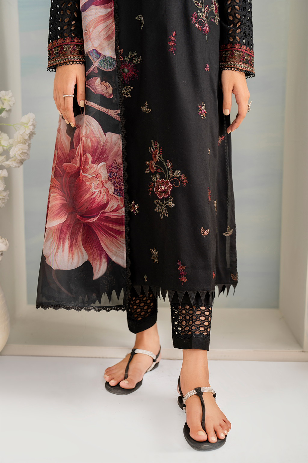 Iznik | Guzel lawn 24 | IGL-09