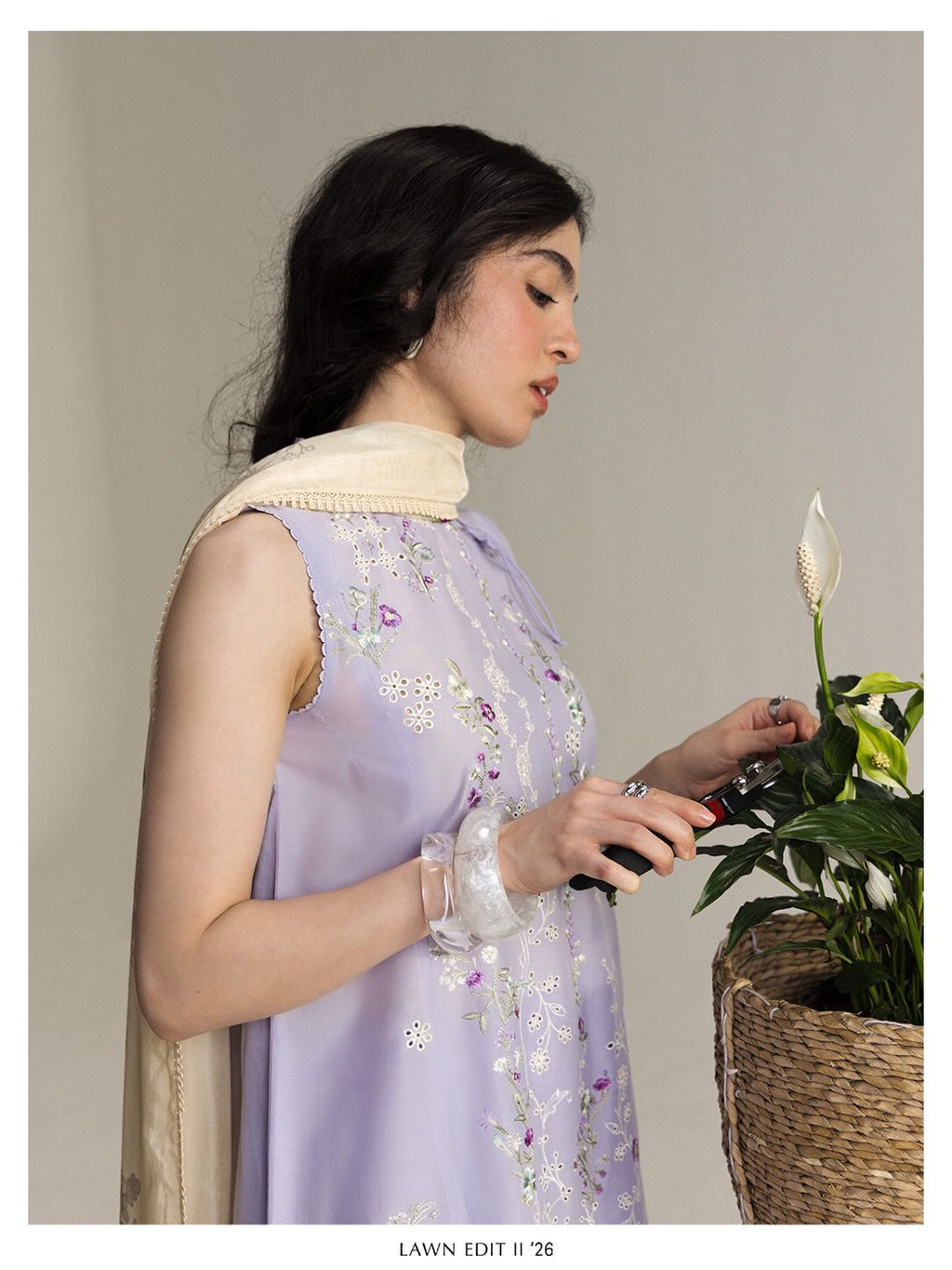 Zara Shahjahan | Coco Lawn 26 | Yura-3B