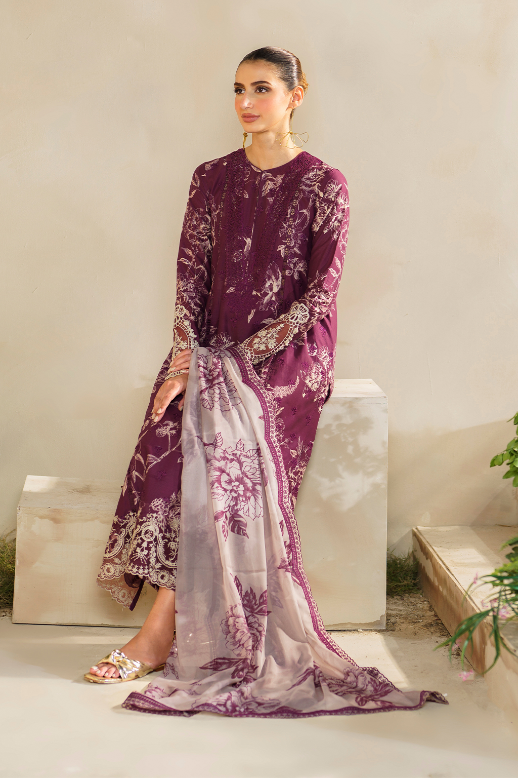 Iznik | Festive lawn 24 | SFL-04 - House Of Anaya