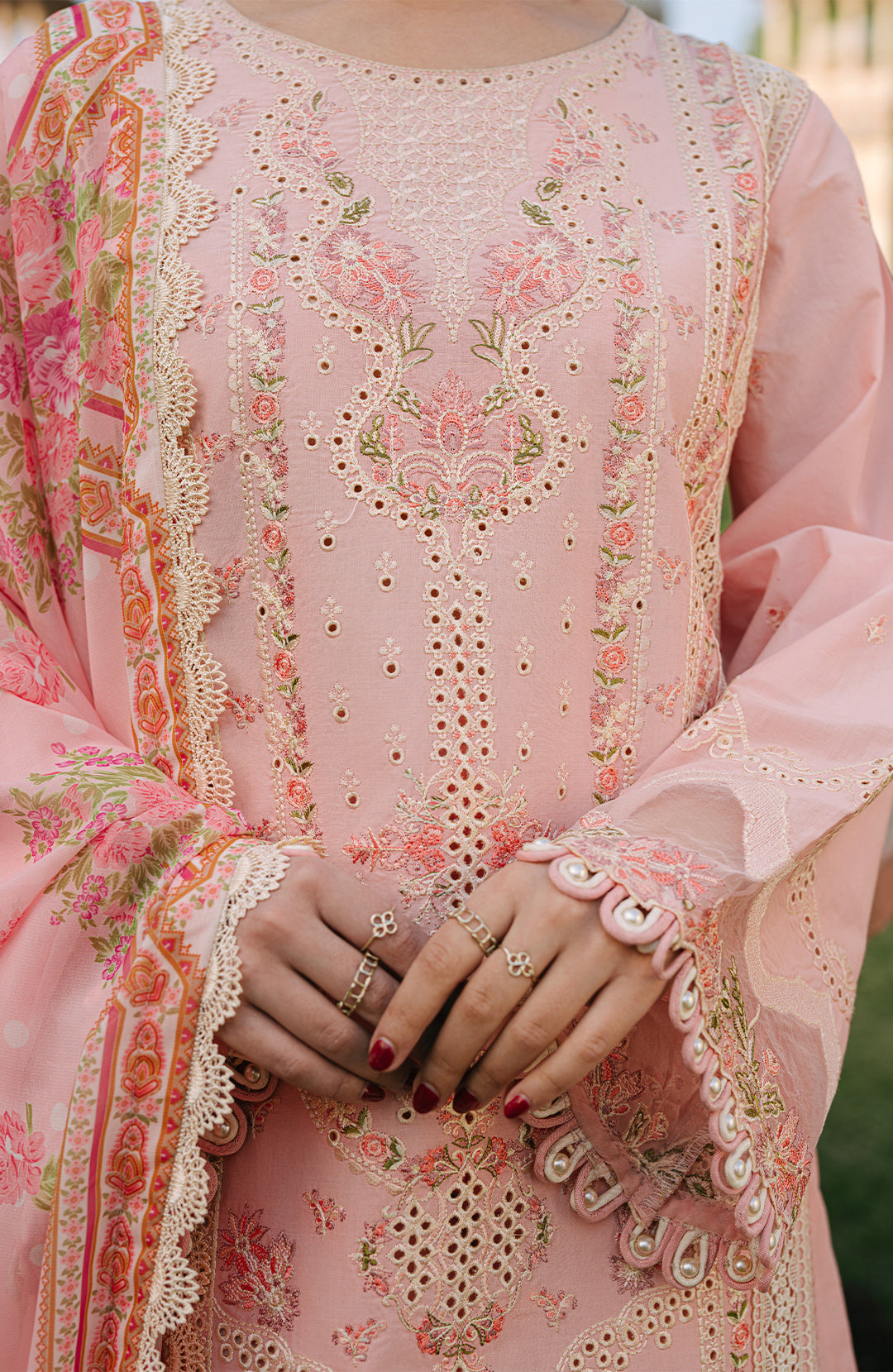Fiona | Sarang Lawn 25 | Cemila
