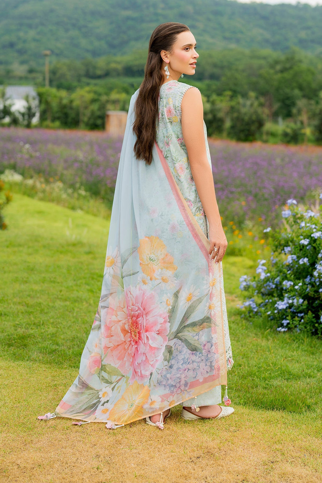 Baroque | Embroidered Lawn | SF-4217
