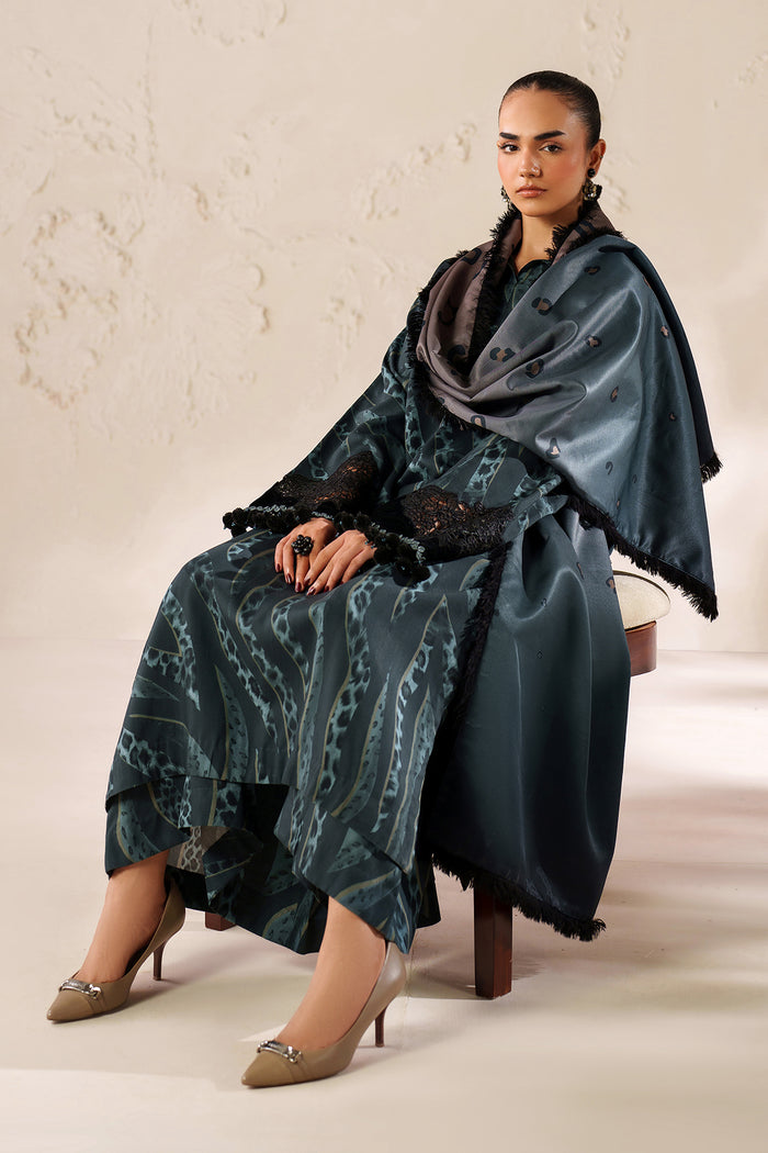 Baroque | Luxury Pret 25 | UF-4287