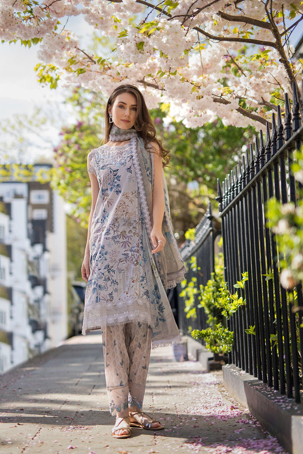 Sobia Nazir | Basics 25 | Design A9