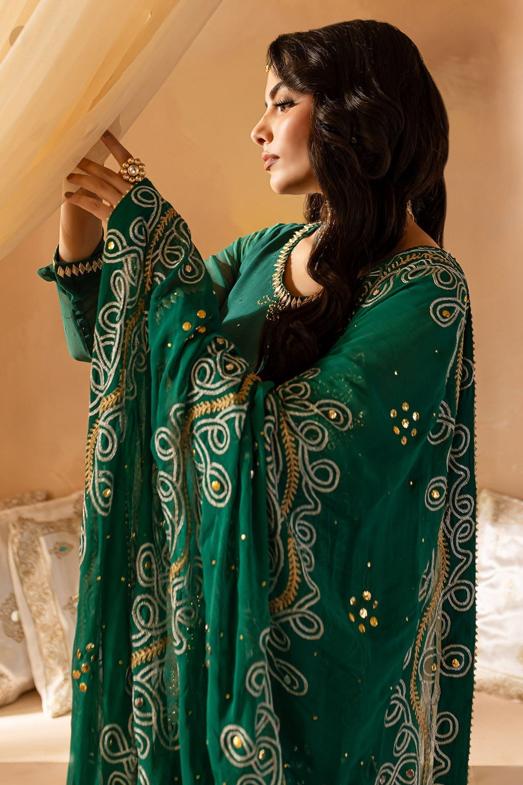 Nureh | Mukeshkari Formals | MK-01