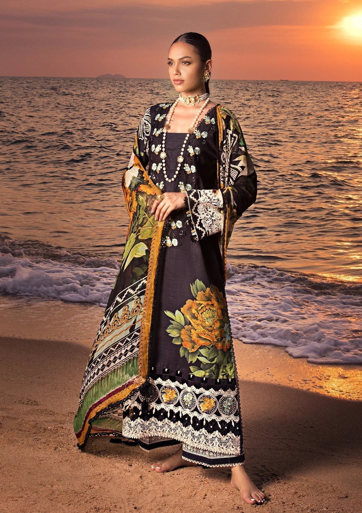 ELAF Signature Embroidered Lawn 3Pc Suit ESL-08B NIGHTFALL
