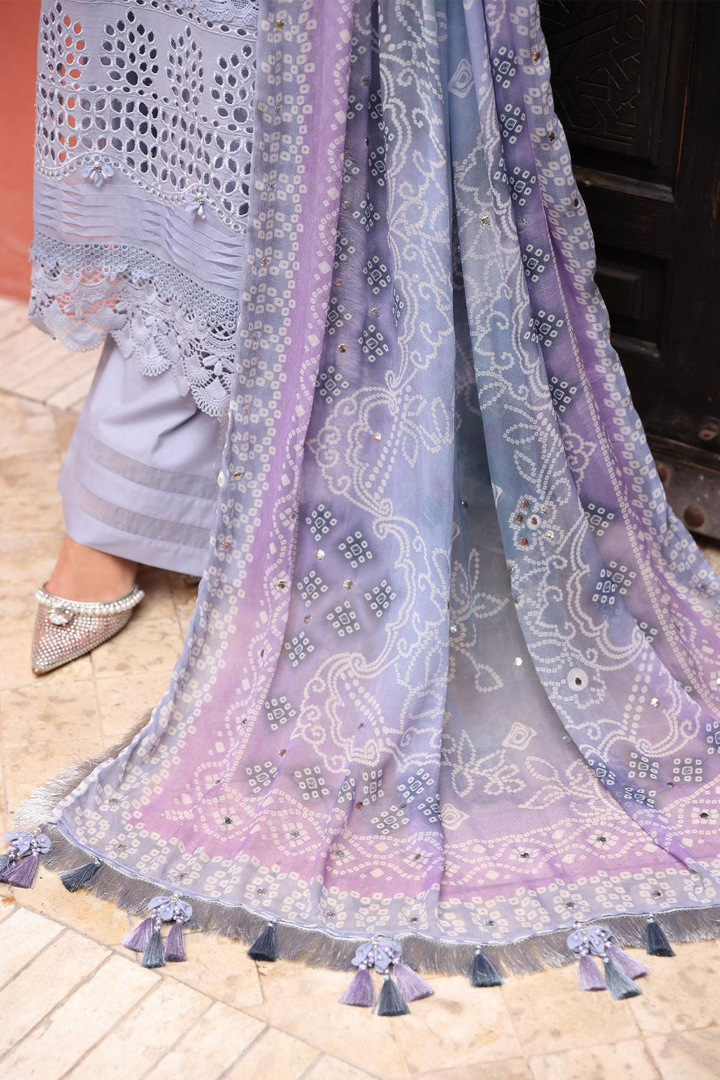 Nureh | Bazaar Lawn 25 | NE-108 - Riwayat-e-Khas