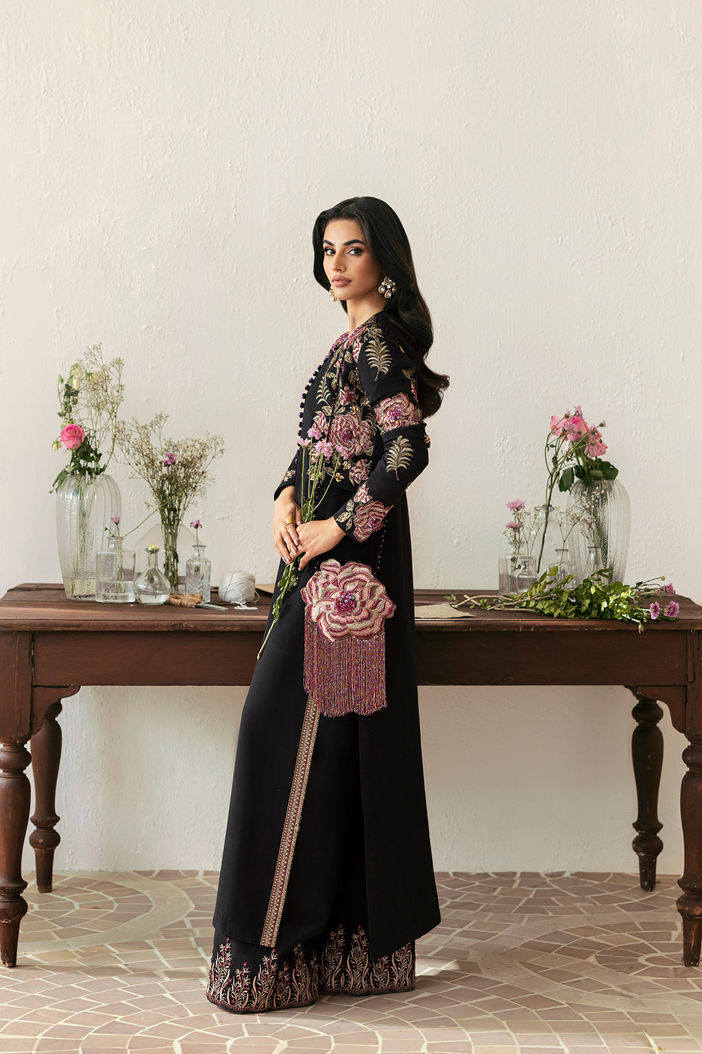 Vanya | Luxury and Formals | SY-02 - Riwayat e Khas