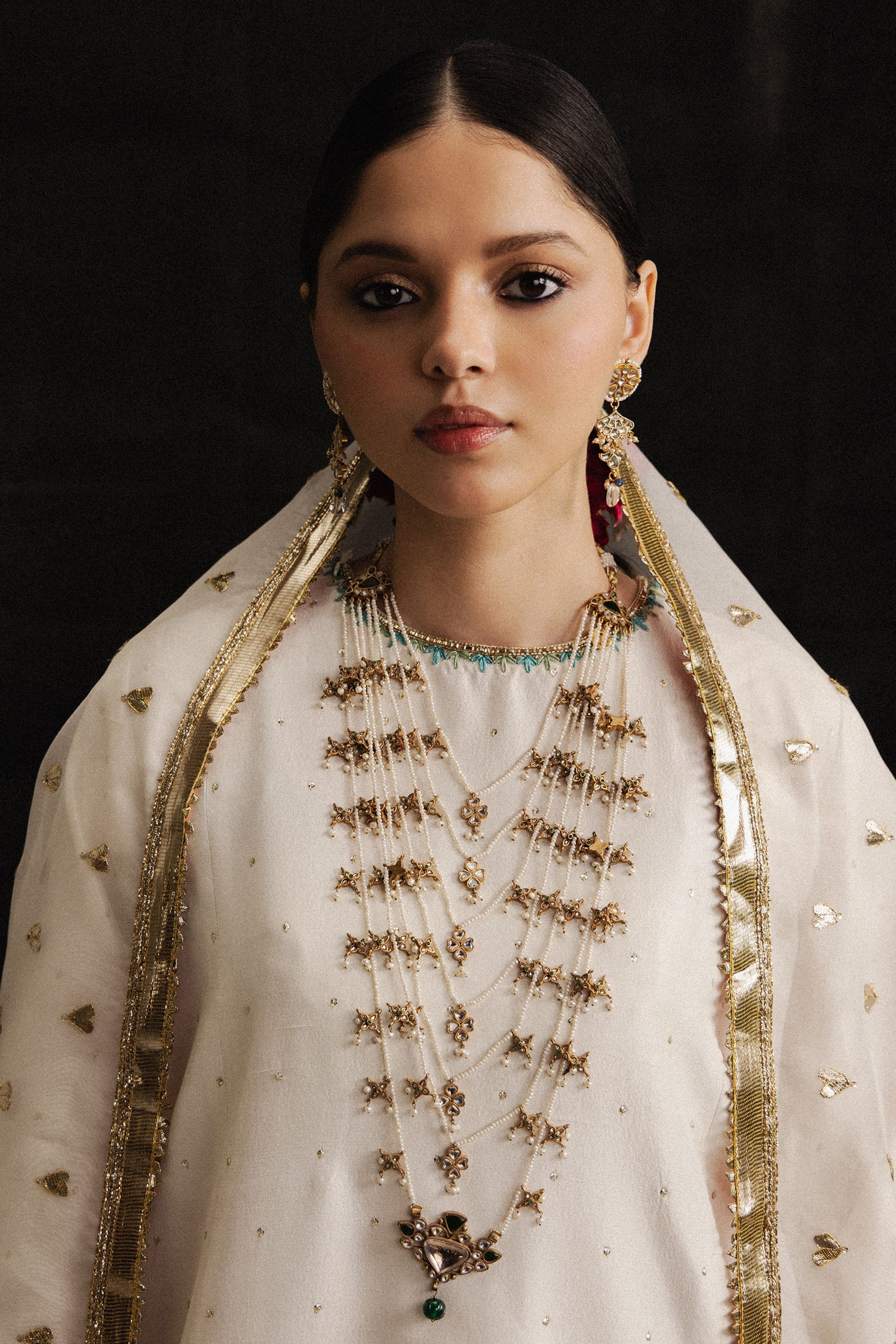 Zara Shahjahan | Studio Portraits | Peepal