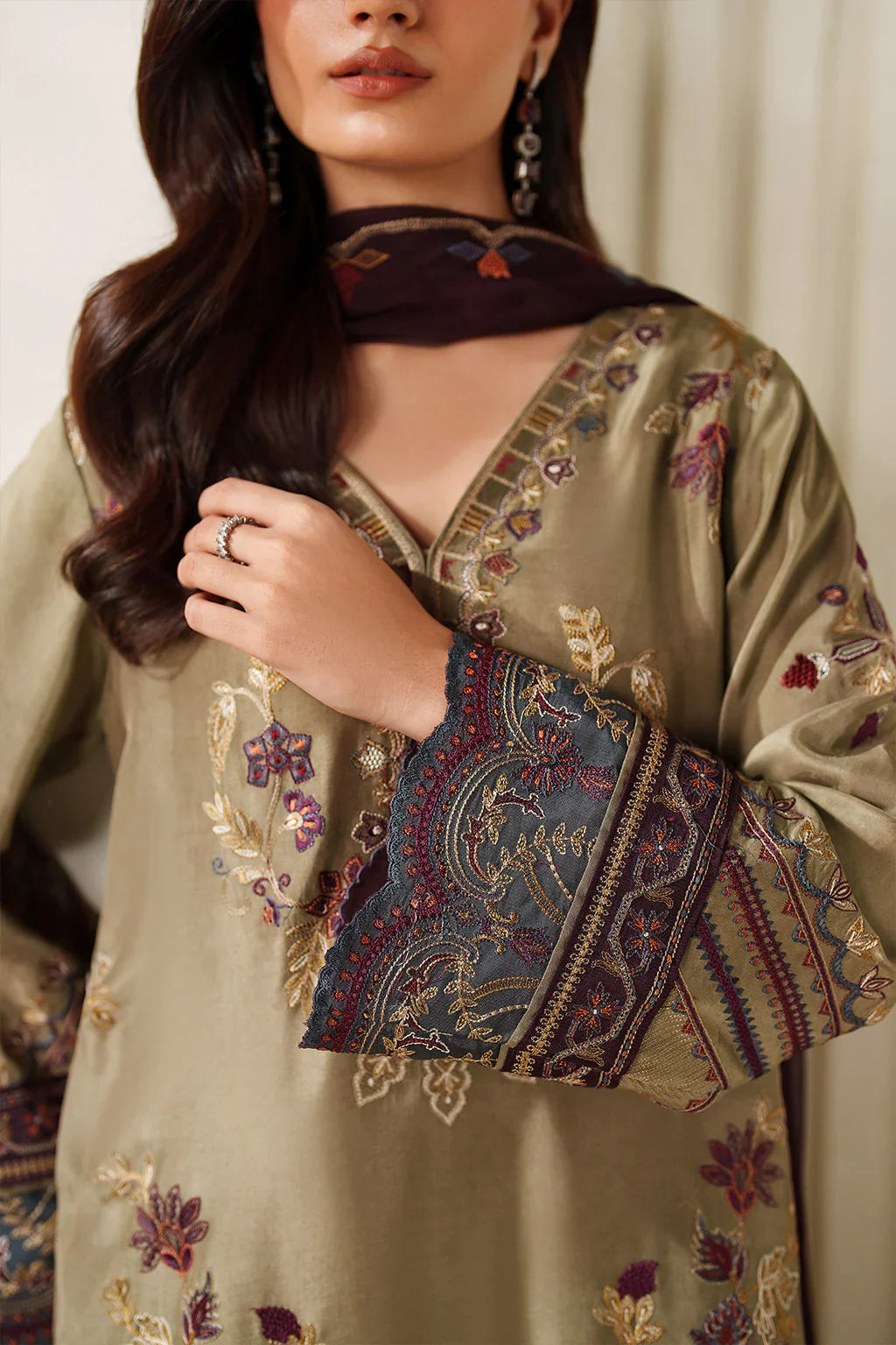 Iznik | Festive Formals | UE-614 Embroidered Ramen Silk