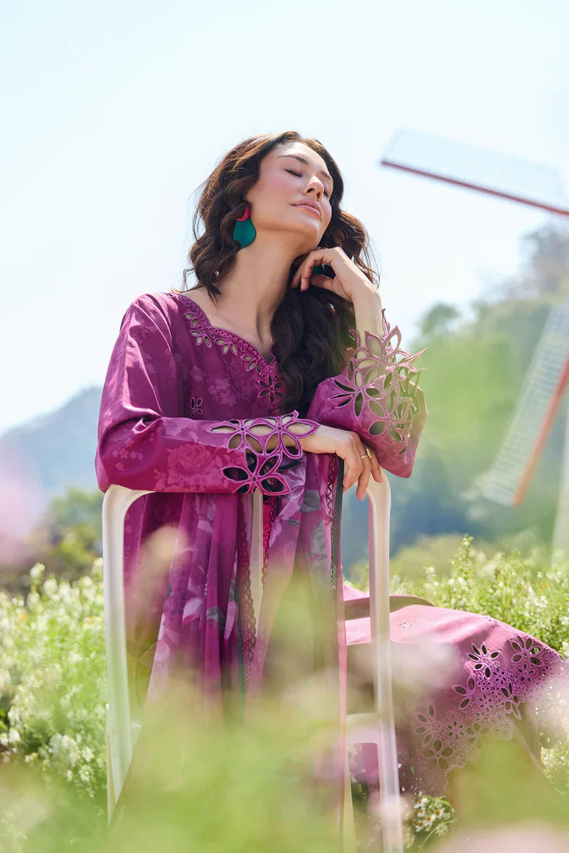 Farasha | Printed Essentials’26 | Meadow Arc