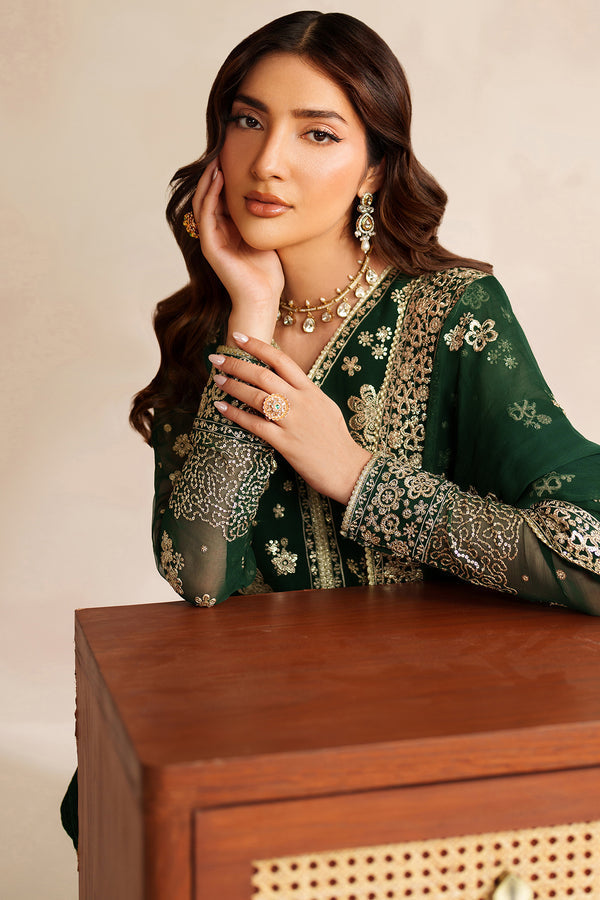 Farasha | STITCHED FORMALS ’26 | Silken Glow