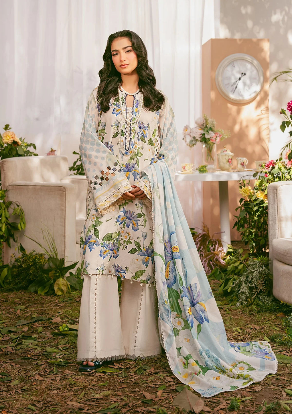Elaf Premium | Prints 25 | EPS-6A IVORY PETALS