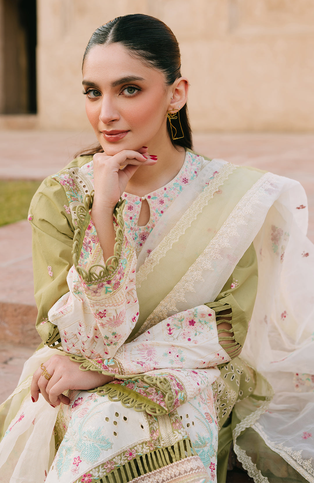 Fiona | Sarang Lawn 25 | Talia