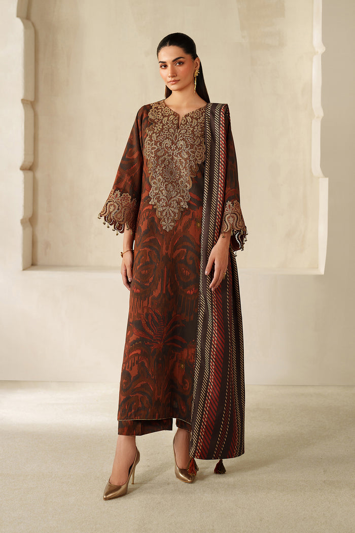 Baroque | Luxury Pret 25 | UF-4331