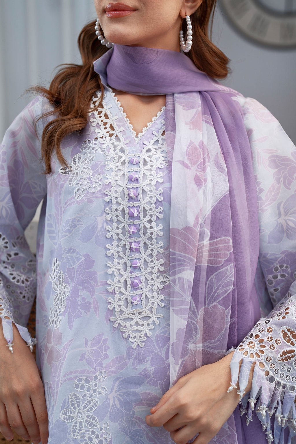 Baroque | Embroidered Lawn | SF-4073