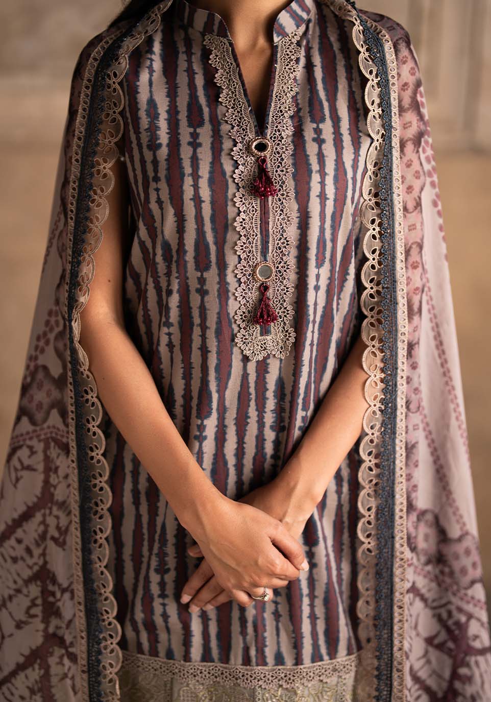 Zarqash | Luxe Lawn 26 | ZQL0015