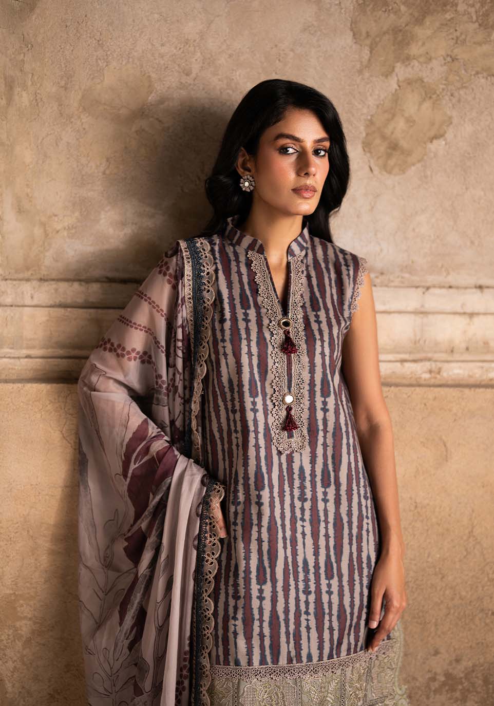 Zarqash | Luxe Lawn 26 | ZQL0015