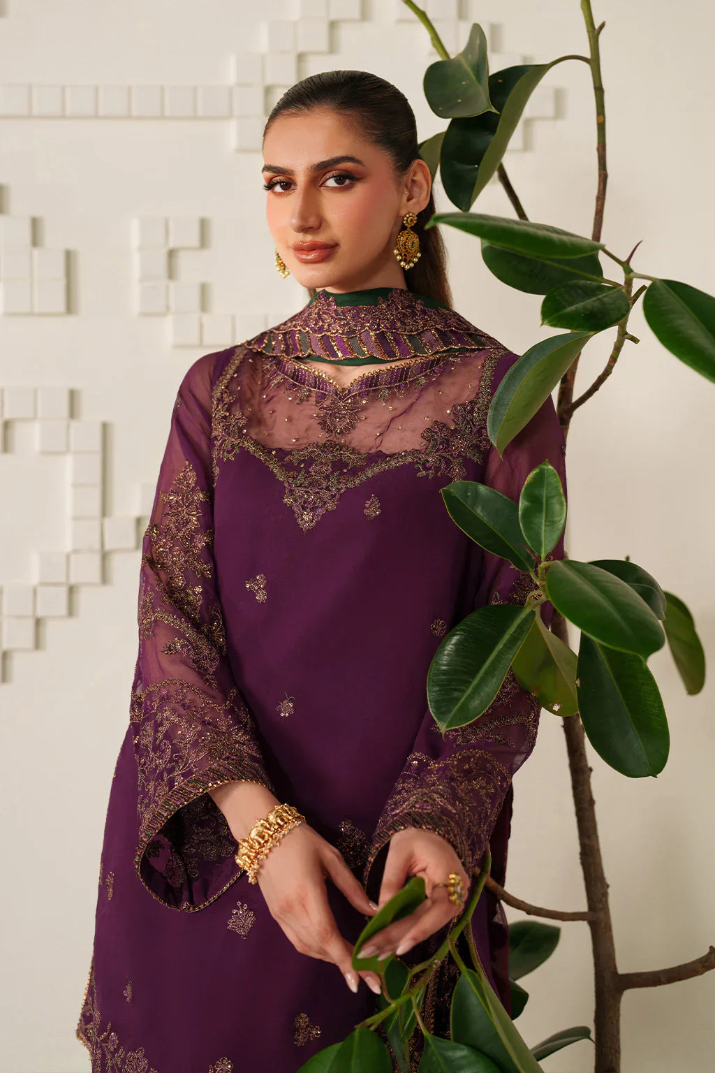 Iznik | Festive Formals | UE-624 Embroidered Chiffon