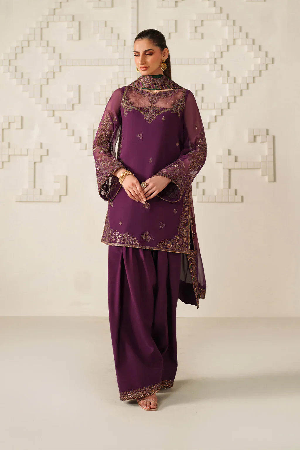 Iznik | Festive Formals | UE-624 Embroidered Chiffon