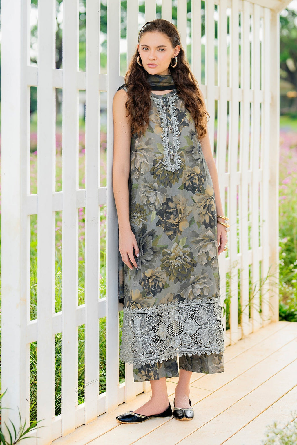 Baroque | Embroidered Lawn | SF-4218