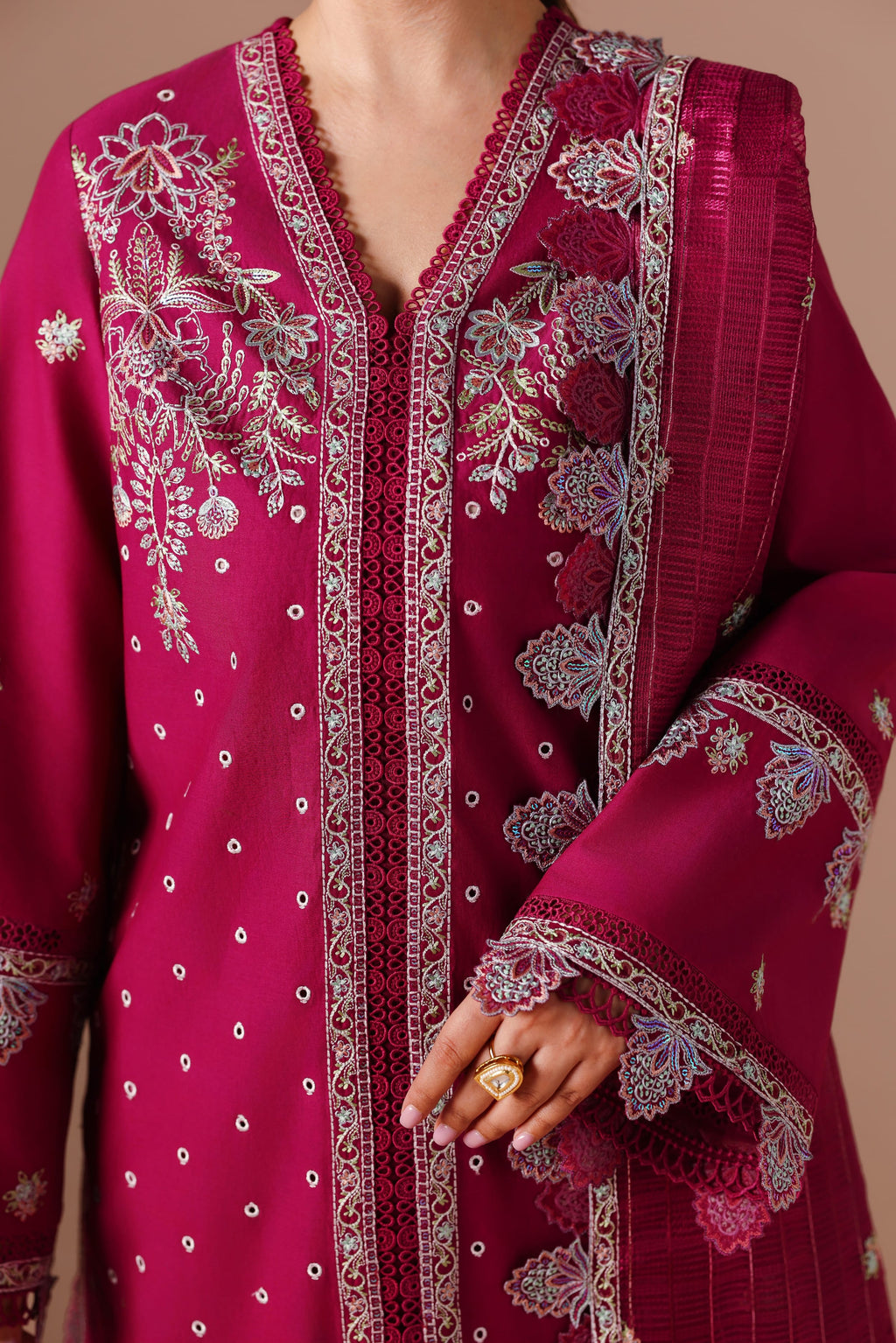 Akbar Aslam | Pret Lawn | Marjaan