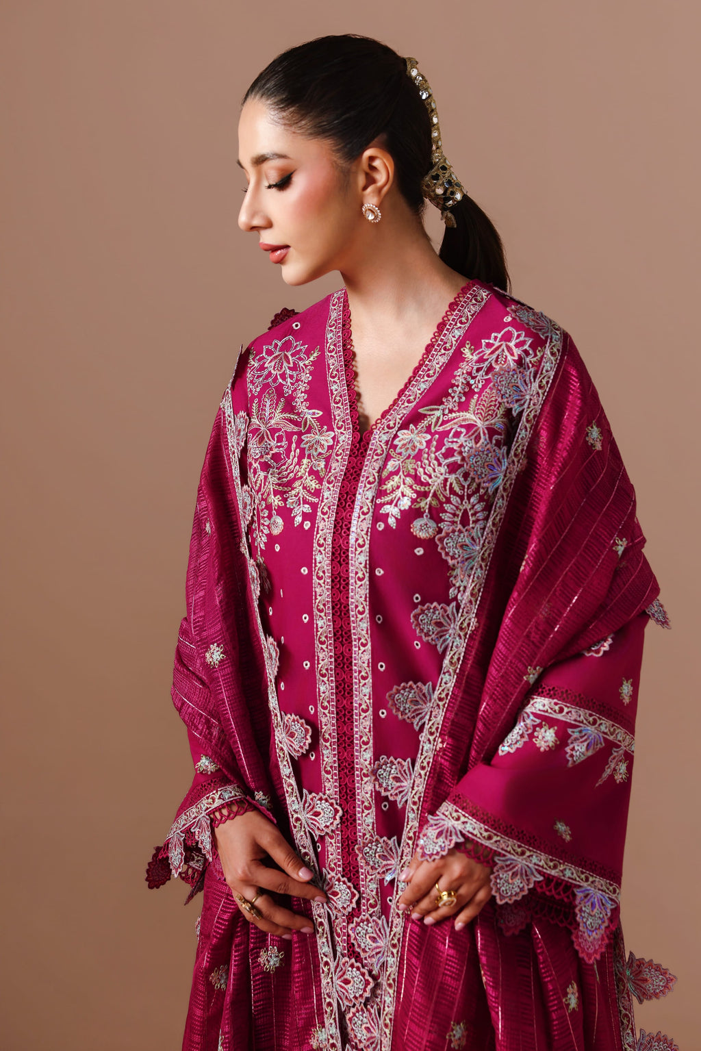 Akbar Aslam | Pret Lawn | Marjaan