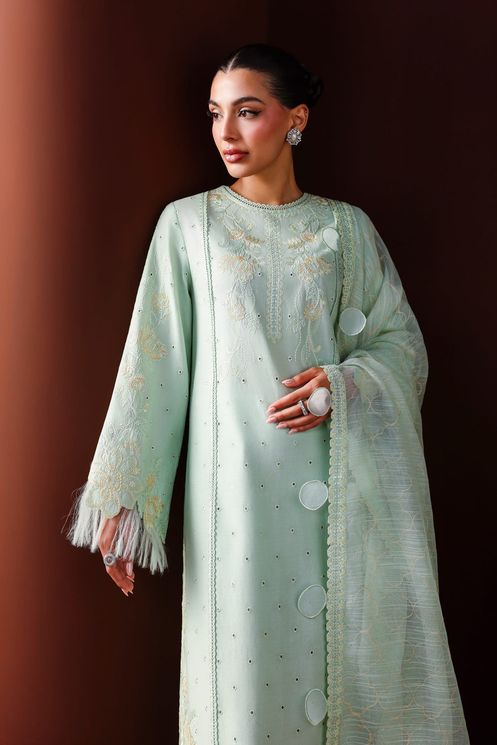 Akbar Aslam | Pret Lawn 26 | Qamari