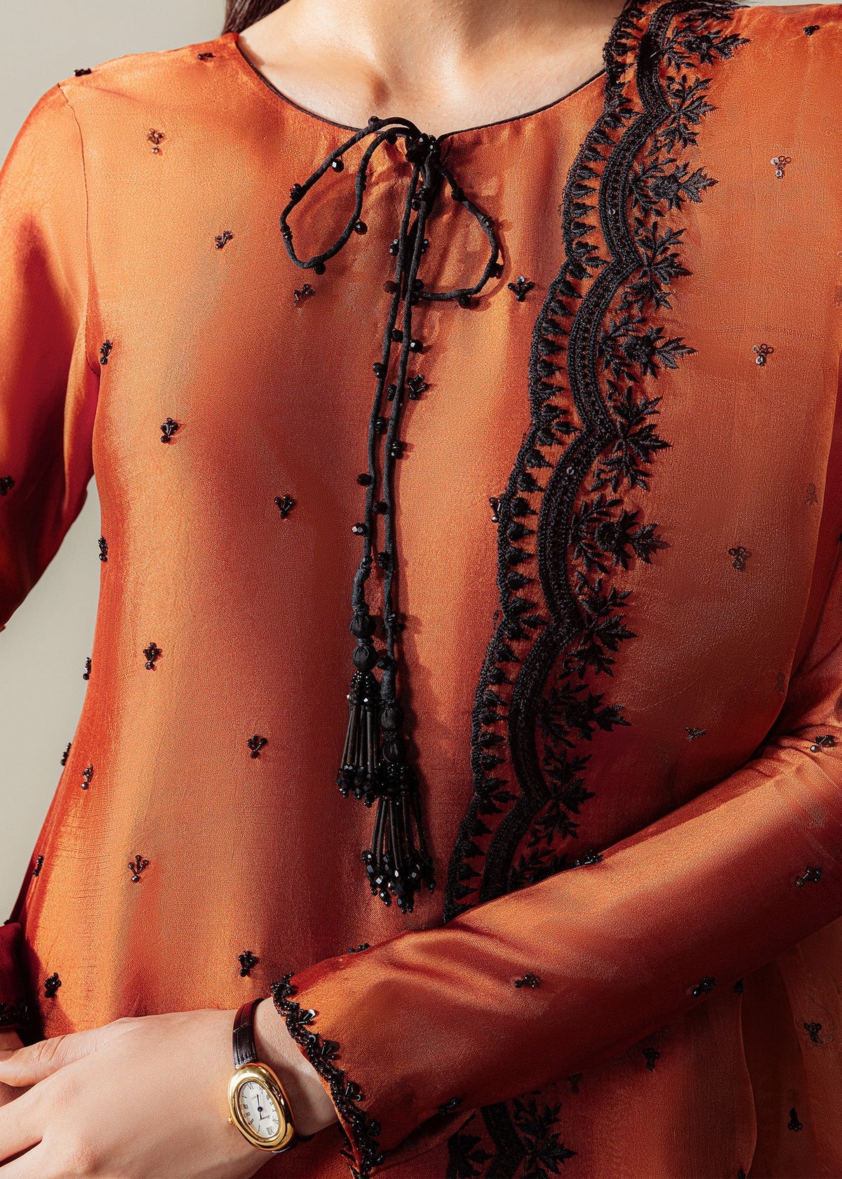 Mahum Asad | The Sirens | Amber - Riwayat e Khas