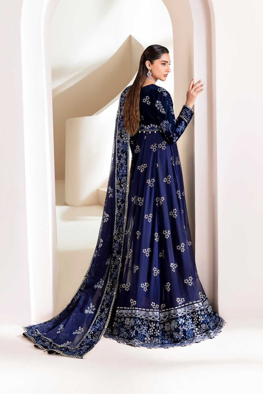 Xenia Formals | Luxury Formals 25 | MAKLINA
