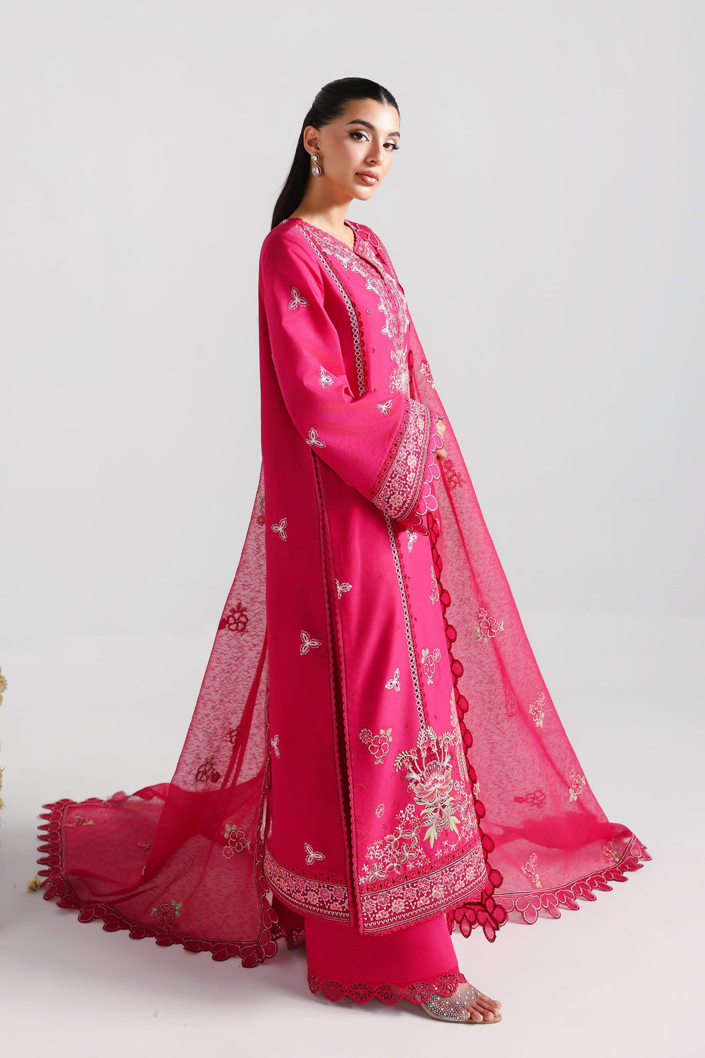 Akbar Aslam | Pret Lawn 26 | Raniya